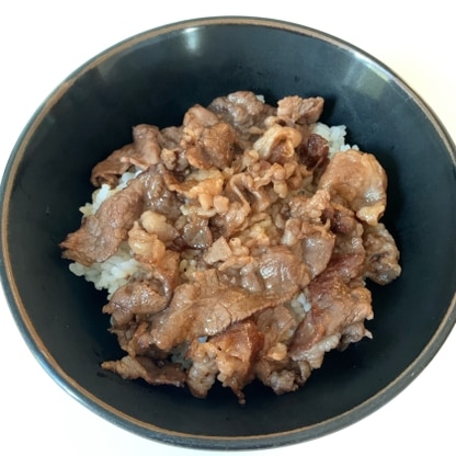 子供のお昼ご飯に余っていた牛肉で作りました^_^お手軽にささっと出来て助かりました！子供も美味しい！！と喜んでましたー